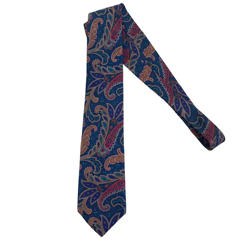 Liberty of London Silk Tie Mens Paisley Navy Vintage Made in USA 56 x3 1/8